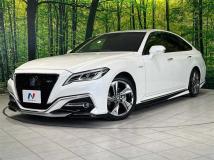 2018 Toyota Crown Hybrid
