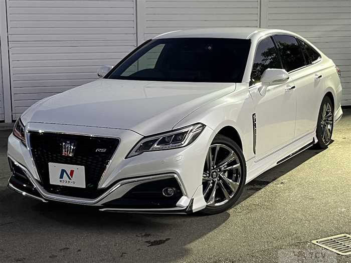 2021 Toyota Crown Hybrid