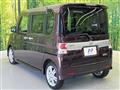 2011 Daihatsu Tanto