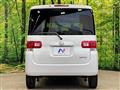 2011 Daihatsu Tanto