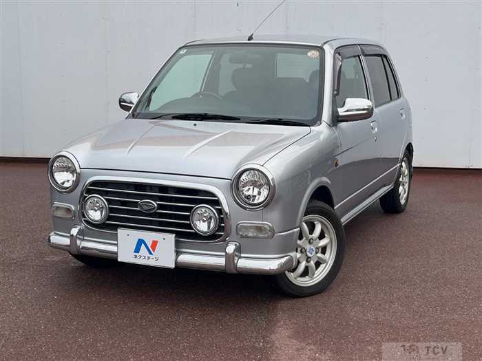 2004 Daihatsu Miragino