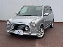 2004 Daihatsu Miragino