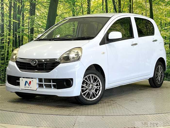 2013 Daihatsu Mira Es