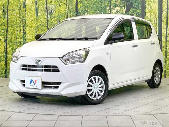 2018 Daihatsu Mira Es