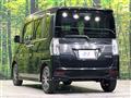 2017 Daihatsu Tanto