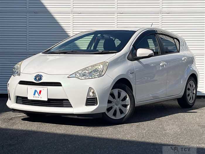 2014 Toyota AQUA