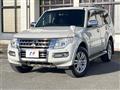 2015 Mitsubishi Pajero