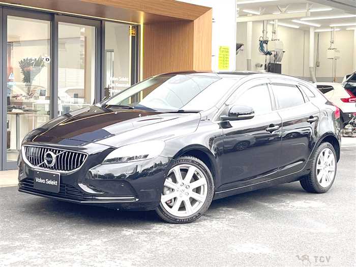 2018 Volvo V40