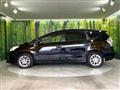 2013 Toyota PRIUS α
