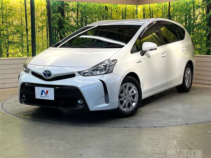 2016 Toyota PRIUS α