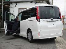 2014 Toyota Noah