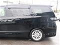 2011 Toyota Vellfire