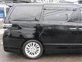 2011 Toyota Vellfire