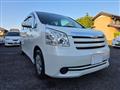2009 Toyota Noah