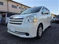 2009 Toyota Noah
