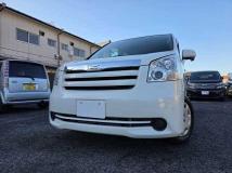 2009 Toyota Noah