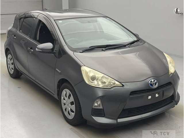 2014 Toyota AQUA