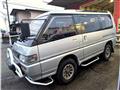 1992 Mitsubishi Delica Starwagon