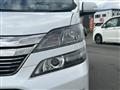 2011 Toyota Vellfire
