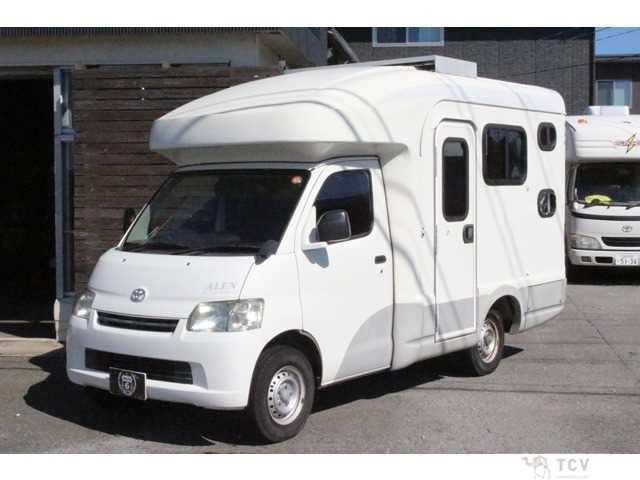 2017 Toyota Liteace Truck