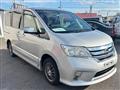 2011 Nissan Serena