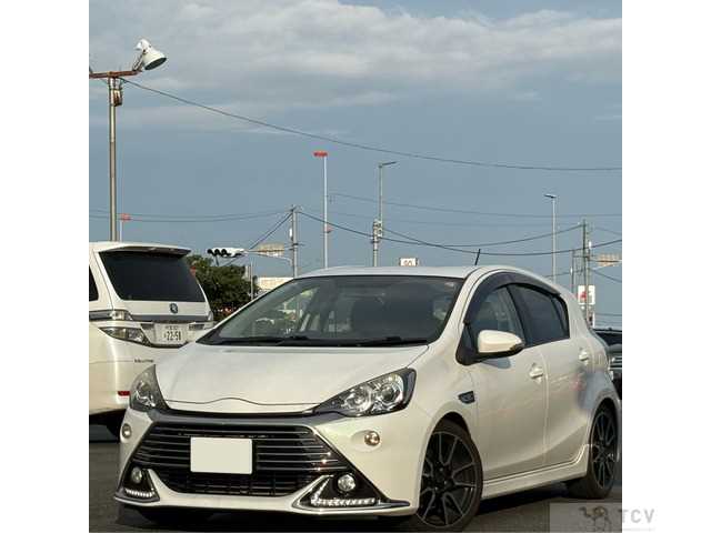 2014 Toyota AQUA