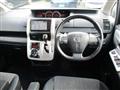 2010 Toyota Voxy