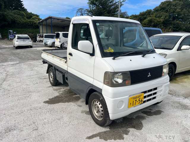 2003 Mitsubishi Minicab Truck