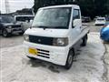 2003 Mitsubishi Minicab Truck