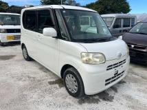 2009 Daihatsu Tanto