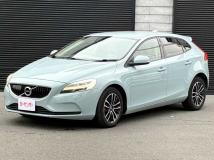2019 Volvo V40