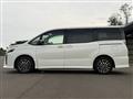 2018 Toyota Voxy