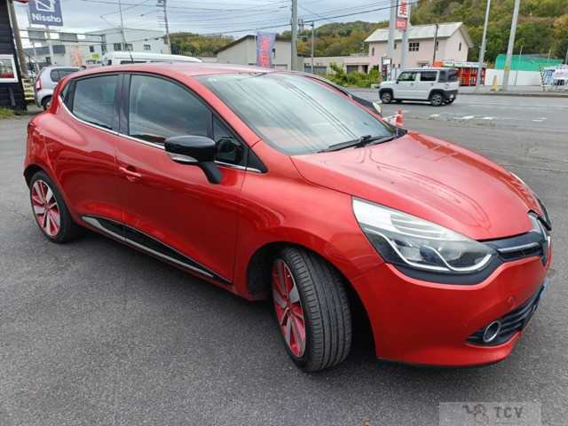 2013 Renault Lutecia