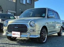 2003 Daihatsu Miragino