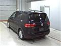 2016 Volkswagen Golf Touran