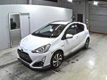 2015 Toyota AQUA