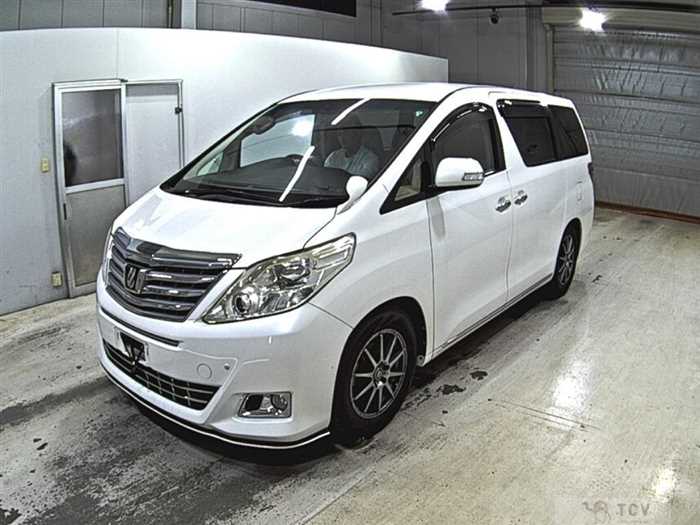 2013 Toyota Alphard G