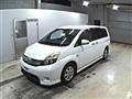 2015 Toyota Isis