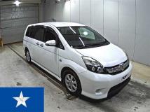 2015 Toyota Isis