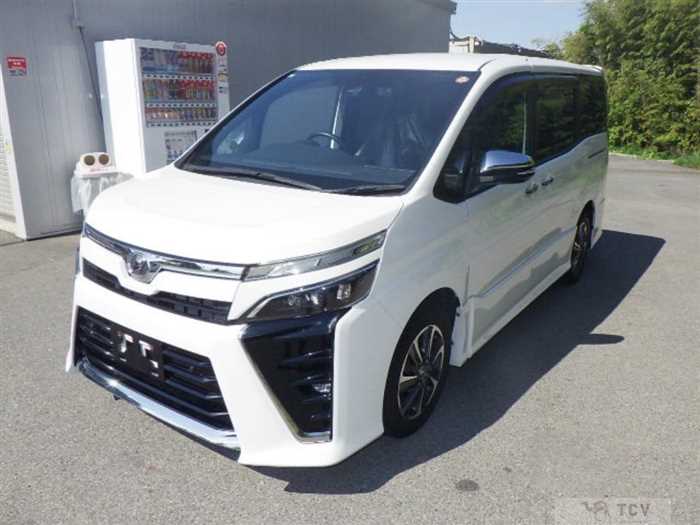 2019 Toyota Voxy