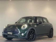 2018 BMW MINI