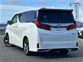 2022 Toyota Alphard Hybrid