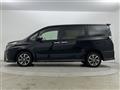 2021 Toyota Voxy