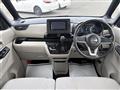 2023 Nissan ROOX