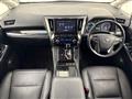2018 Toyota Alphard Hybrid