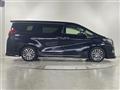 2017 Toyota Alphard