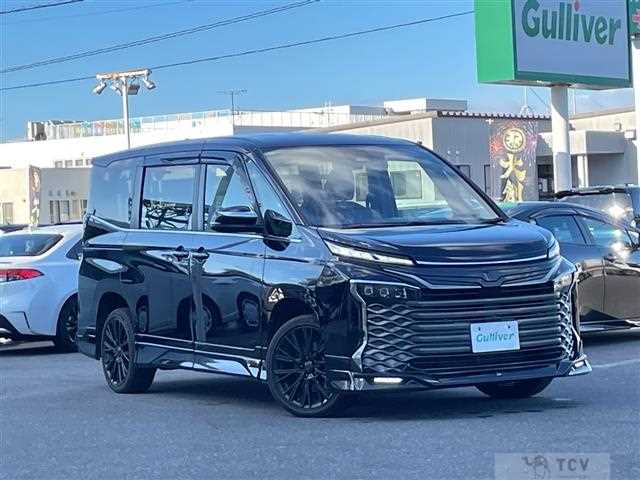 2023 Toyota Voxy