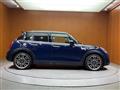 2019 BMW MINI