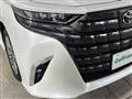 2023 Toyota Alphard Hybrid