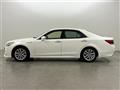 2015 Toyota Crown Hybrid